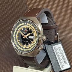 Orient  43,5mm Nam RA-AA0E06B19B