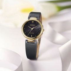 Citizen 31mm Nữ EM0853-14H