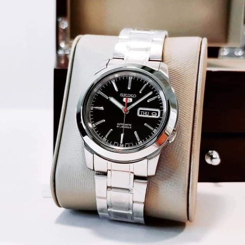 Seiko 38mm Nam SNKE53K1