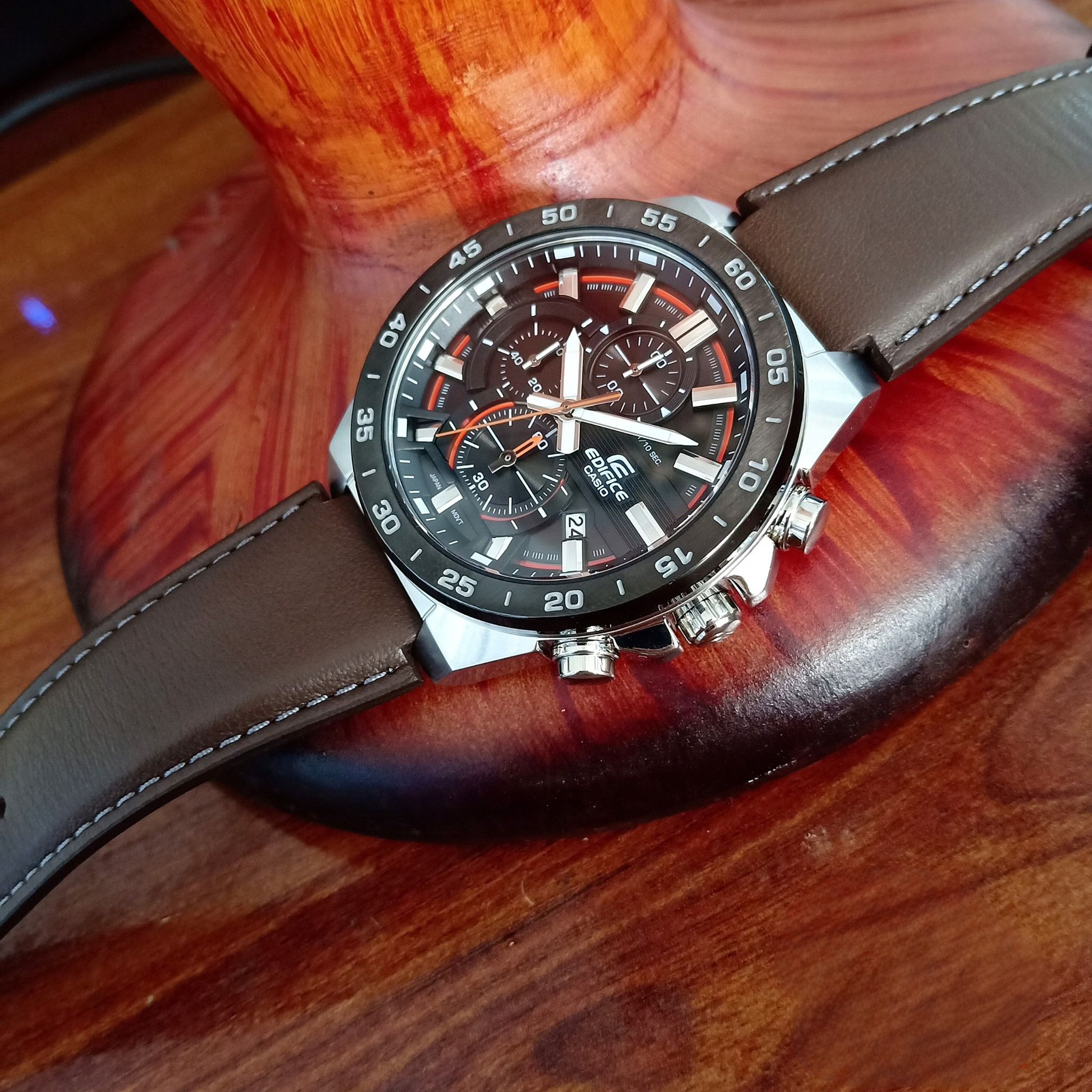 Casio Edifice 49mm Nam EFR 564BL 5AVUDF VNLUX ng h chinh hang