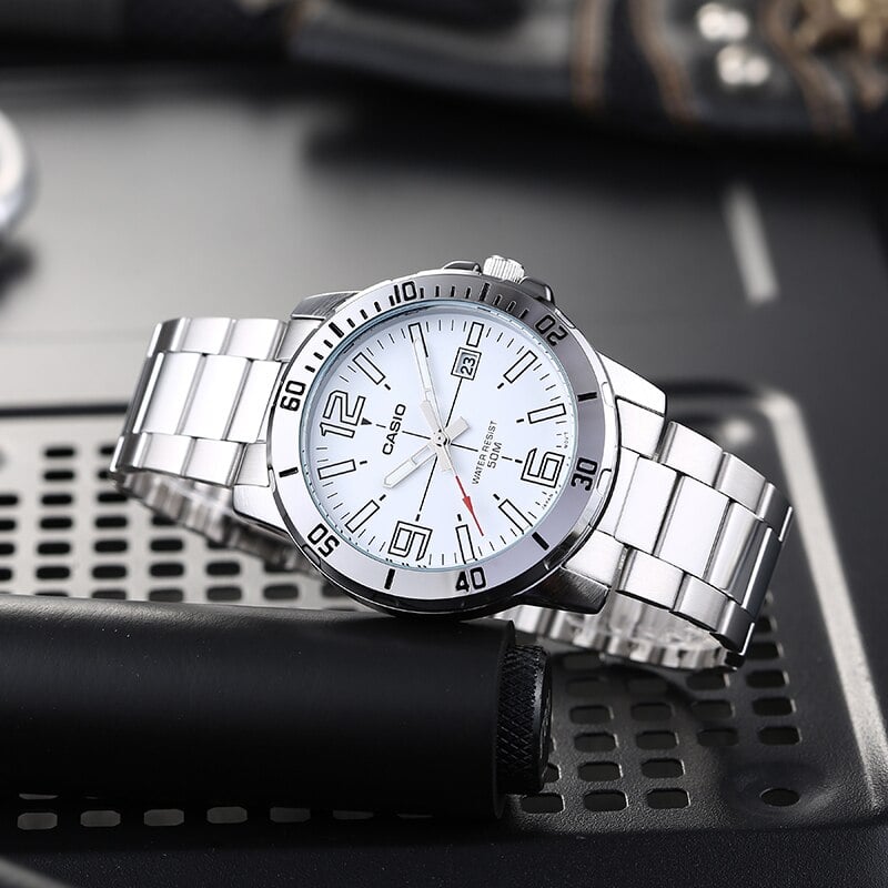 Casio MTP-VD01D-7BVUDF Men's Watch description image