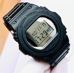 Casio G-Shock 45.4mm Nam DW-5700BBMA-1DR