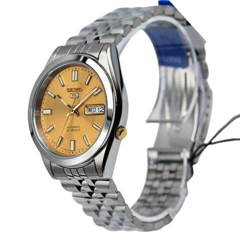 Seiko 37mm Nam SNKF69J1