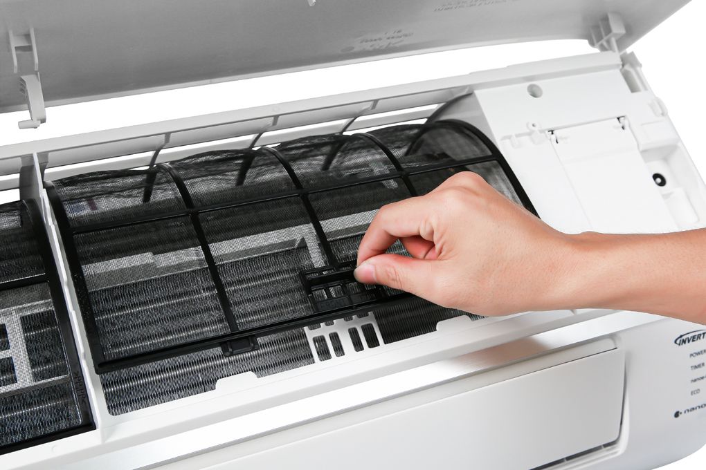 Điều hòa Panasonic 1 chiều Inverter 1.5 HP 12.000BTU XPU12WKH-8