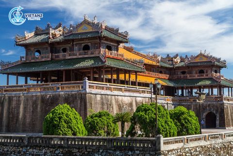Tour du lịch: Hà Nội - Huế - Lăng Khải Định - Lăng Minh Mạng - Đại Nội | 3 ngày 2 đêm