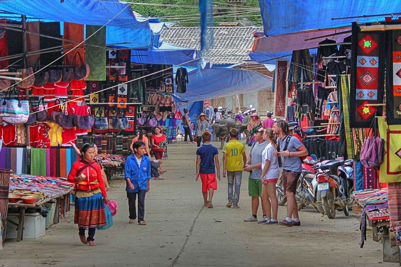 Tour Sơn La: Hà Nội - Bản Lác - Bản Văn - Chợ Mai Châu | 2 ngày 1 đêm