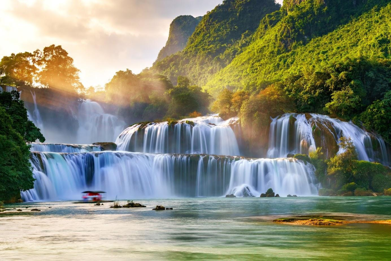 Tour Đông Bắc: Hà Giang - Cao Bằng - Bắc Kạn | 5 ngày 4 đêm