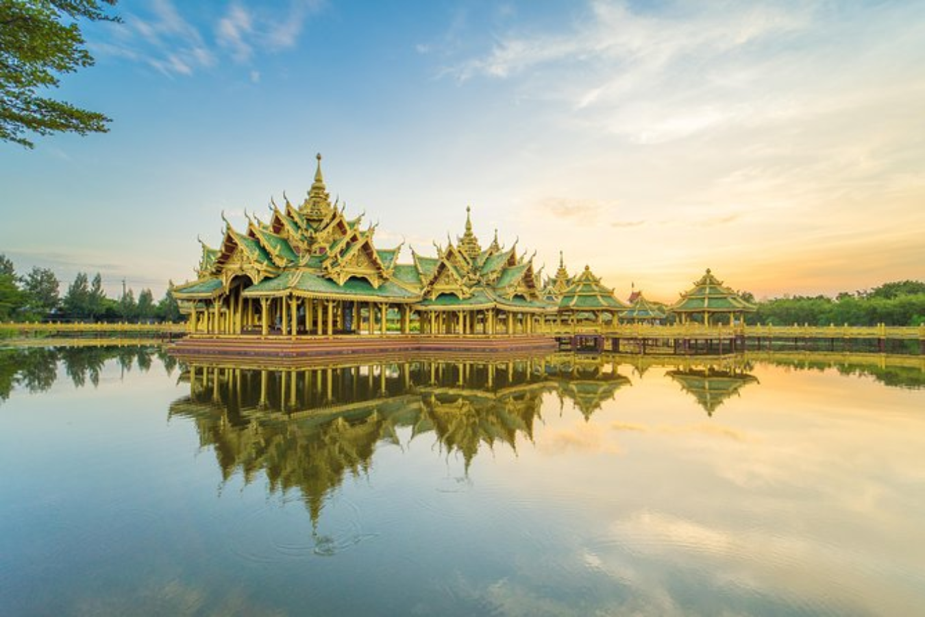 Tour Hà Nội - Bangkok – Pattaya- Jomtien – Show Alcazar – Baiyoke Sky / 5 ngày 4 đêm