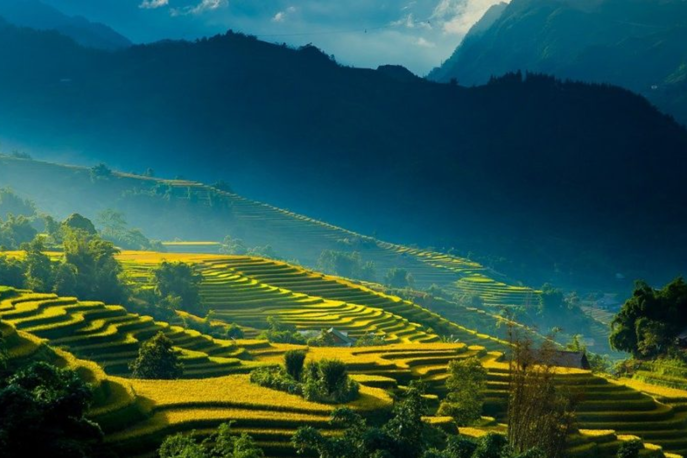 Tour Đông Tây Bắc: Sapa - Fansipan - Hà Giang - Đồng Văn | 5 ngày 4 đêm