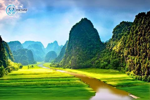Tour Ninh Bình: Hoa Lư - Tam Cốc | 1 ngày