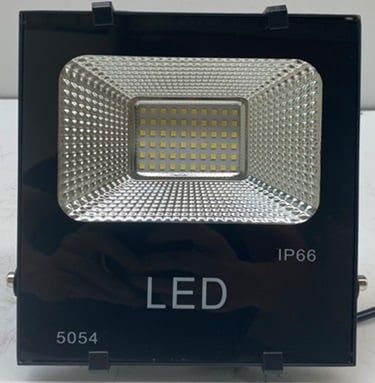  ĐÈN PHA COMI LFL02 