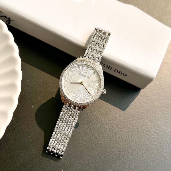  Đồng hồ Swarovski Attract tone trắng - Attract watch Swiss Made, Pavé, Metal bracelet, Silver tone, Stainless steel 