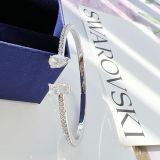  Vòng tay Swarovski Attract trắng size S - Swarovski Attract cuff Mixed cuts, White, Rhodium plated size S 