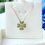  Dây chuyền Swarovski Idyllia cỏ bốn lá xanh dây vàng -Swarovski Idyllia pendant Clover, Green, Gold-tone plated 