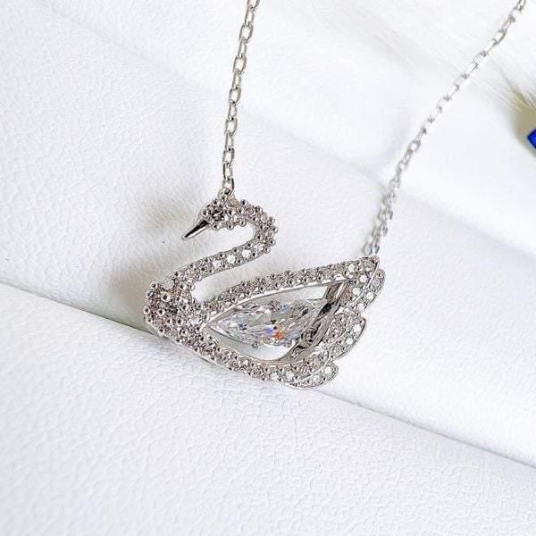  Dây chuyền thiên nga Swarovski đá nhảy trắng - Swarovski Dancing Swan necklace 