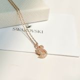  Dây chuyền Swarovski mẫu nga tung cánh vàng hồng nhỏ - Swarovski Iconic Swan pendant Swan, Small, White, Rose gold-tone plated 