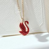  Dây chuyền Swarovski tung cánh đỏ - Swarovski  Swarovski Iconic Swan pendant Swan, Medium, Red, Gold-tone plated 