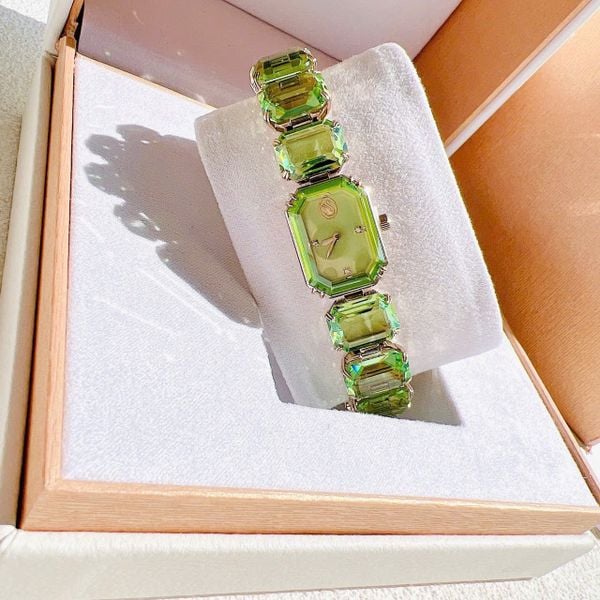  Đồng hồ Swarovski Millenia xanh lá - Swarovski Watch Octagon cut bracelet, Green, Champagne gold-tone finish 