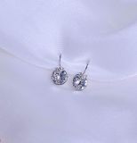  Khuyên tai Swarovski Bella V (màu trắng, xám) - Swarovski Bella V Pierced Earrings (white, grey) 