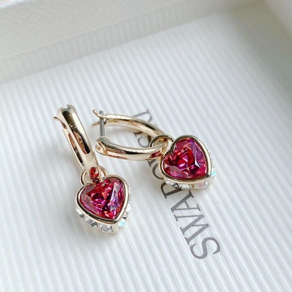  Chroma drop earrings Heart, Red, Gold-tone plated 