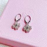  Khuyên tai Swarovski cỏ bốn lá hồng - Swarovski Latisha drop earrings Flower, Pink, Rhodium plated 