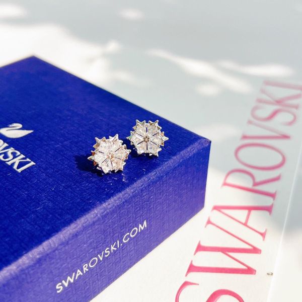  Khuyên hoa tuyết Swarovski màu trắng - Swarovski Magic stud earrings Snowflake, White, Rhodium plated 