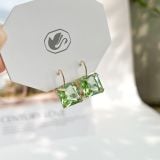  Khuyên tai Swarovski Millenia màu xanh lá - Swarovski Millenia drop earrings Square cut, Green, Gold-tone plated 