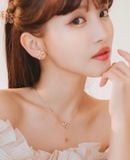  Khuyên tai Swarovski Volta nơ vàng hồng - Swarovski Volta stud earrings Bow, Small, White, Rose gold-tone plated 