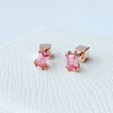  Khuyên tai Swarovski Stilla hồng - Swarovski Stilla stud earrings Rectangular cut, Pink, Rose gold-tone plated 
