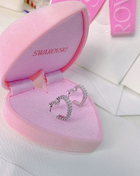  Matrix hoop earrings Heart, Small, White, Rhodium plated 