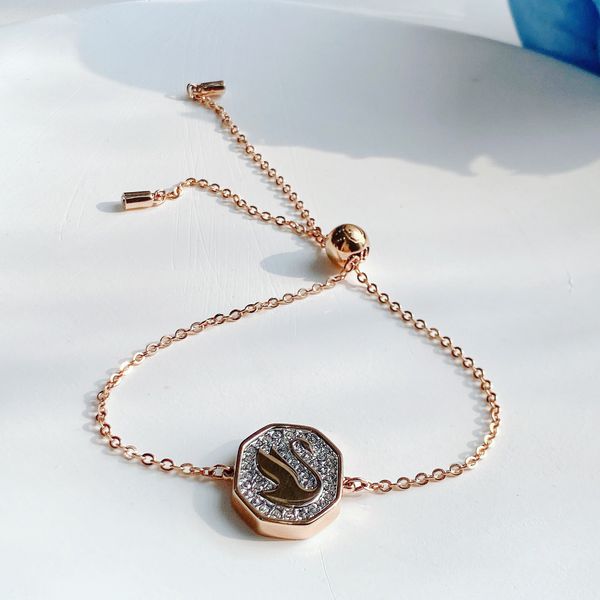  Lắc mặt khắc Swarvoski thiên nga màu rose - Swarovski Signum Crystal Rose gold-tone plated Bracelet 