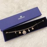  Lắc thiên nga gold charm Swarovski - Swarovski Vintage Swan Gold Tone Dark Multi Colored Crystal Bracelet 