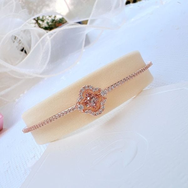  Lắc tay Swarovski cỏ bốn lá đá nhảy - Swarovski Sparkling Dance bangle Clover, Pink, Rose gold-tone plated 
