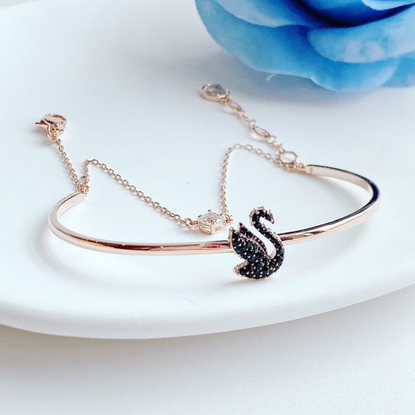  Swarovski Swan bangle Swan, Black, Rose gold-tone plated 