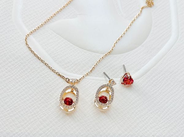  Cariti set Red bean, Red, Gold-tone plated 