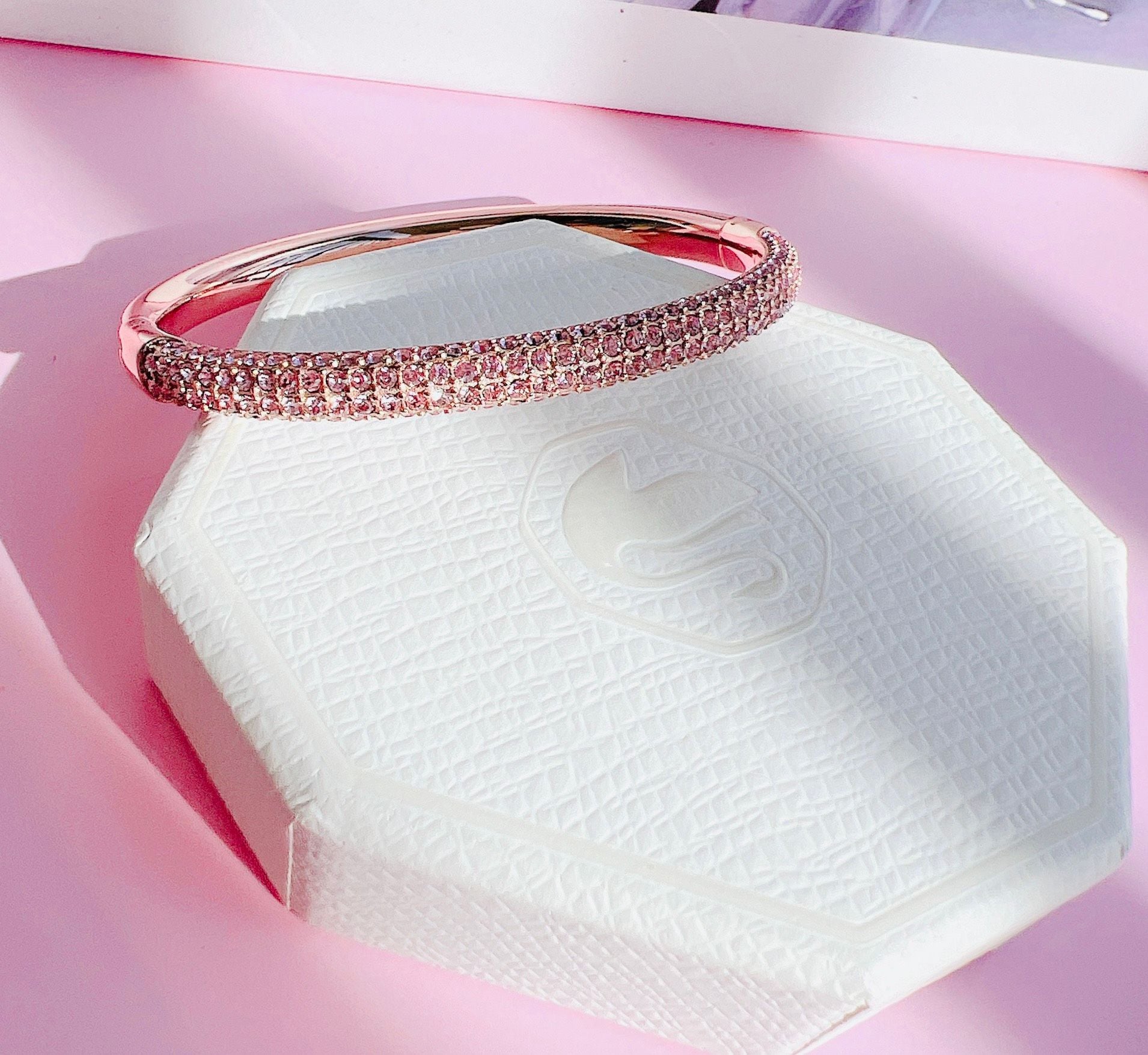  Stone bangle Pink, Rose gold-tone finish 