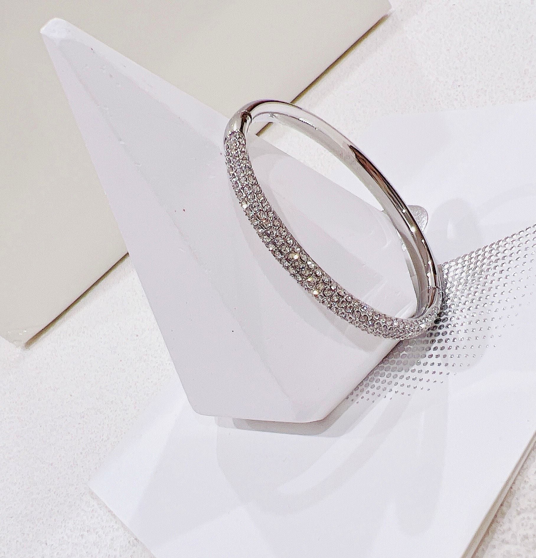  Vòng tay Swarovski Stone màu trắng - Swarovski Stone bangle - Size S 