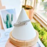  Vòng tay Swarovski Twisty (dành cho cổ tay nhỏ) - Swarovski Twisty bangle Pear cut, White, Rhodium plated 