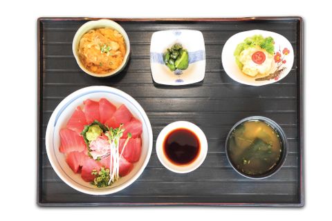 鉄火丼 / Tuna  | Cơm cá ngừ đại dương