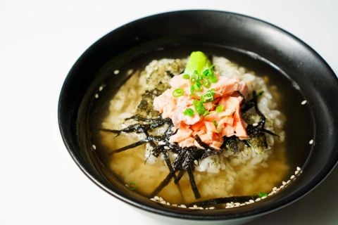 お茶漬け（梅、鮭、明太子）/ Ochazuke (Pickled Plum, Salmon, Cod Roe) | Cơm Trà Nhật