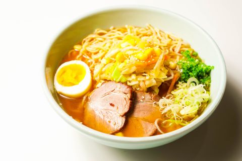 味噌(味噌バター)ラーメン / Mỳ Ramen (Súp Miso & Bơ)