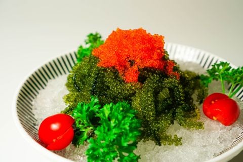 海ぶどうとびっこサラダ/ Seaweed Grapes & Flying Fish Roe Salad | Salad Rong Nho & Trứng Cá Chuồn