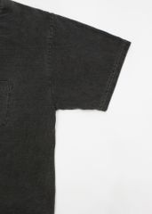 Áo phông nam Garment Dye có túi form boxy (đen xám)