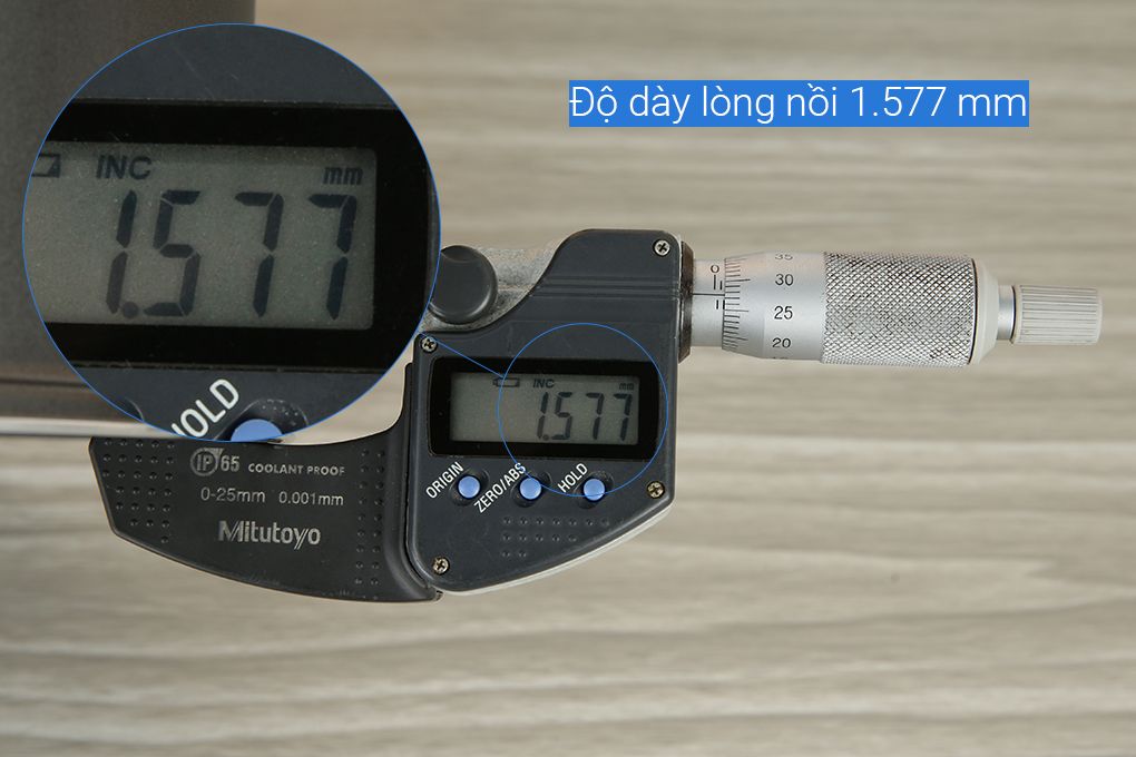 Nồi cơm nắp gài 1.8 lít Panasonic SR-MVN18LRAX