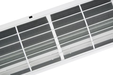 Điều hòa Samsung Wind-Free Inverter 9400 BTU AR10TYGCDWKNSV