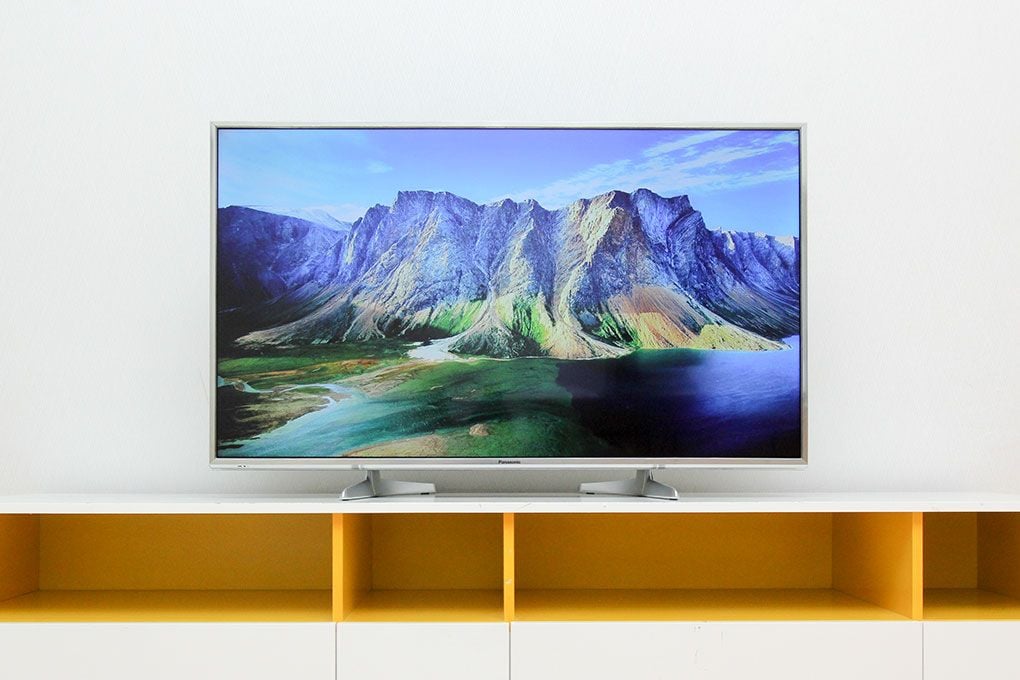 Smart Tivi Panasonic 4K 49 inch TH-49DX650V