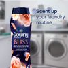  Viên xả quần áo Downy Infusions Bliss Sparkling Amber & Rose In-Wash Scent Booster Beads 24Oz 680g (Chai) 