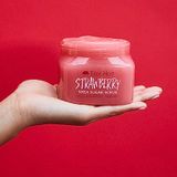  Tẩy tế bào chết cơ thể Tree Hut Strawberry Shea Sugar Body Scrub 18Oz 510g 