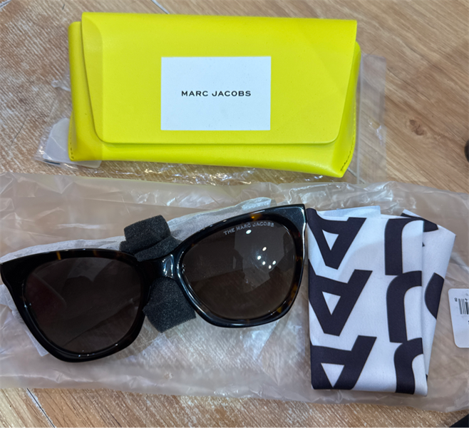 Kính Marc Jacobs Women's Sunglasses MARC500S-0086-LA