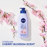  Sữa dưỡng thể Nivea 16.9 Fl. Oz (Hương Cherry Blossom and Jojoba Oil) 